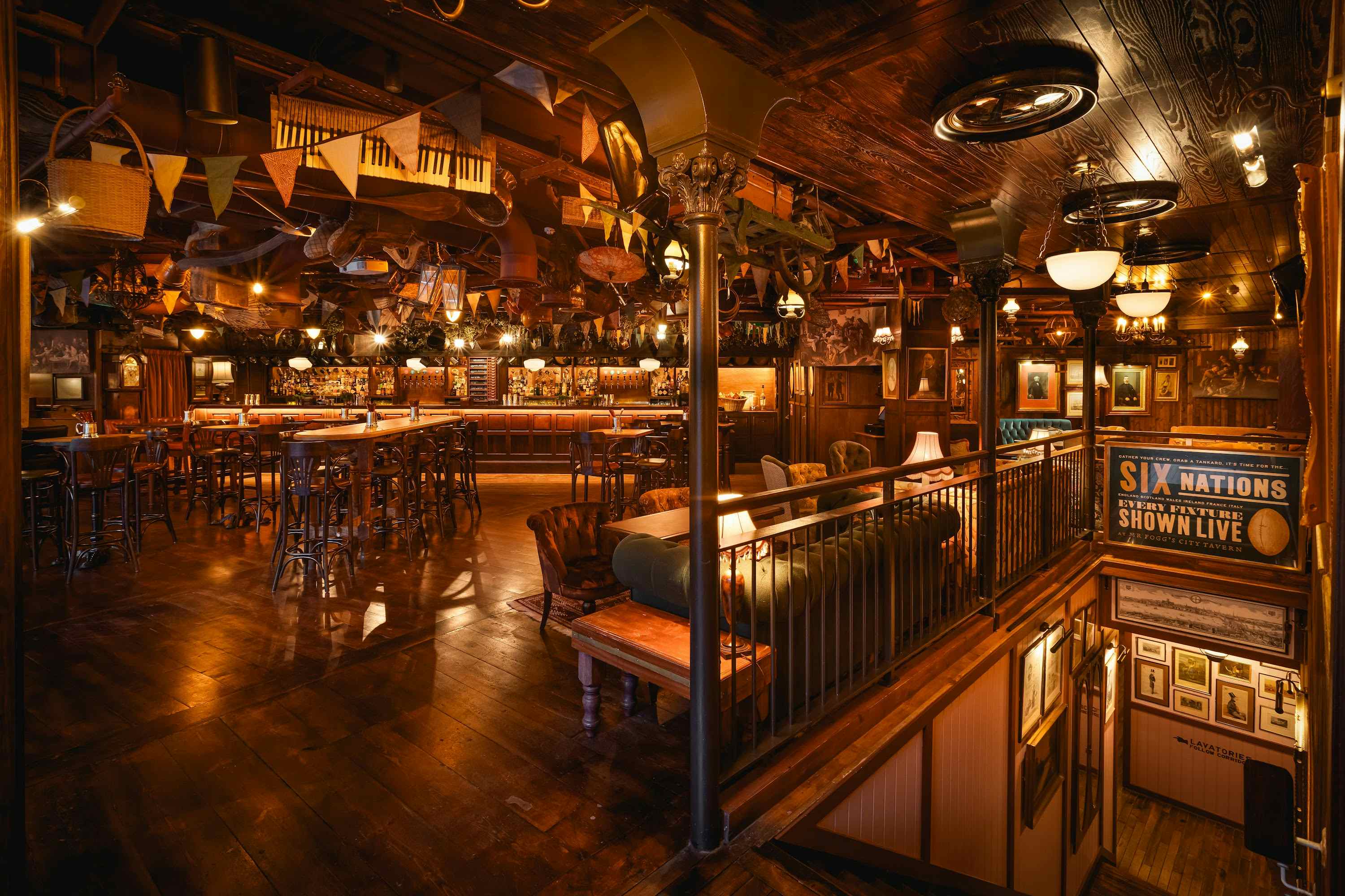 Whole venue, Mr Fogg’s City Tavern